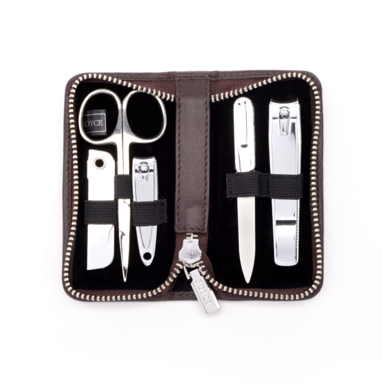 Compact Grooming Manicure Kit black