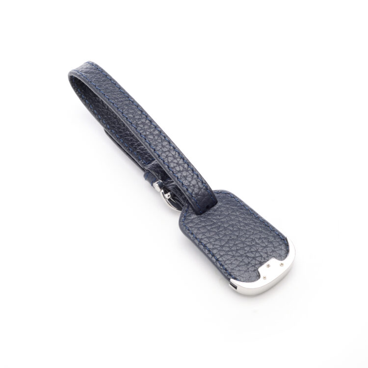 Legendary Bag Tag red